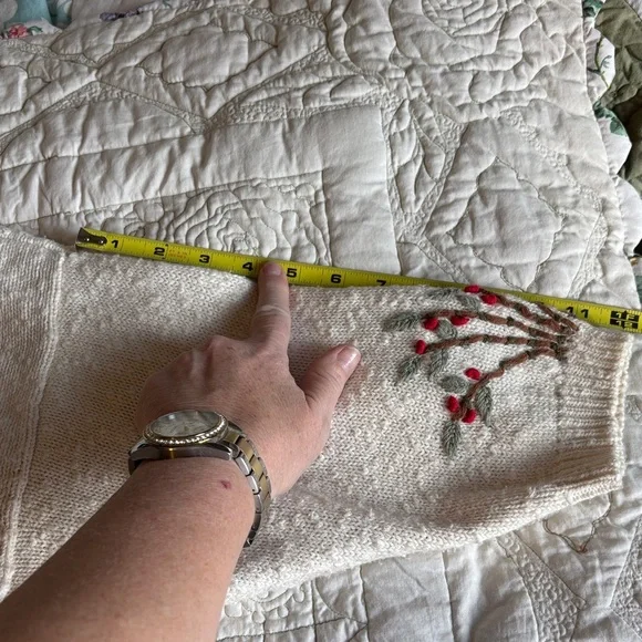 Americana 1990 Embroidered Cream Cardigan Sweater -size M? - Picture 13 of 13